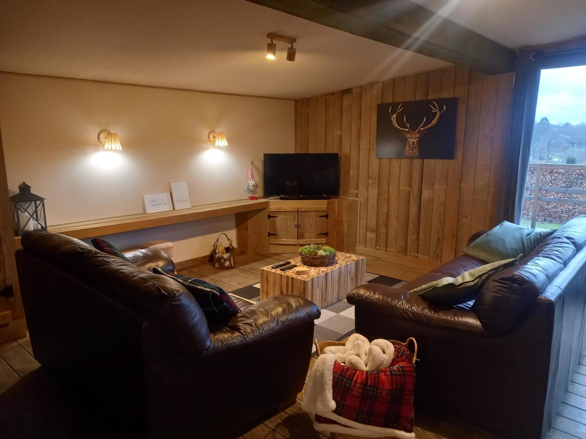 Le Chalet Du Lac Villa Робервил Екстериор снимка
